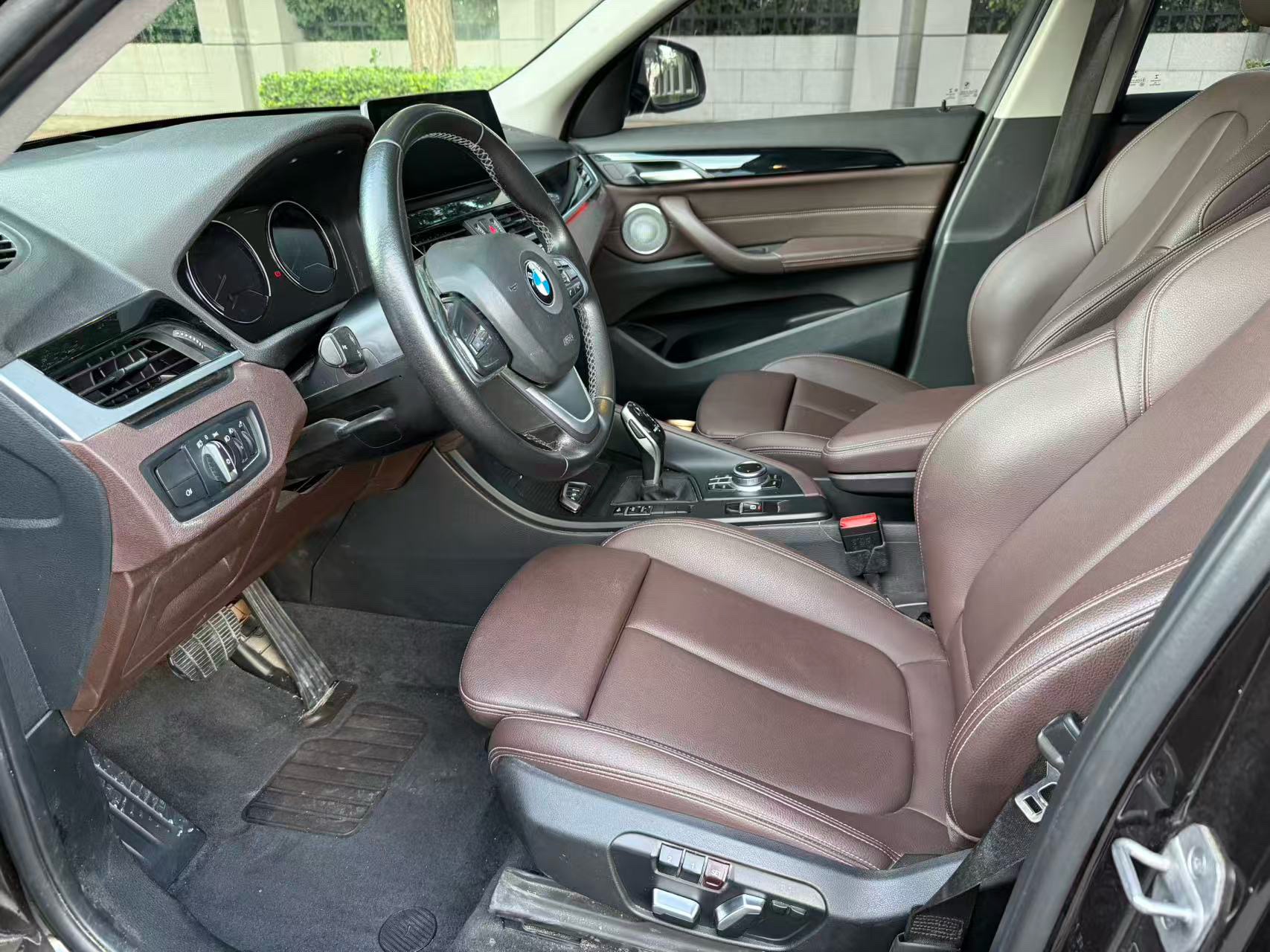 BMW X1 2021 #7 BMW X1 2021 صورة سيارة #7