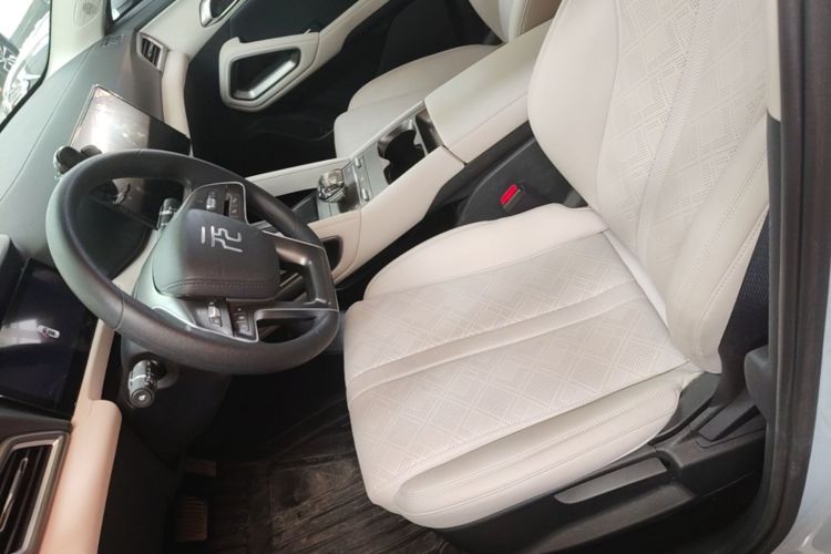 BYD YuanUP 2024 car image #15