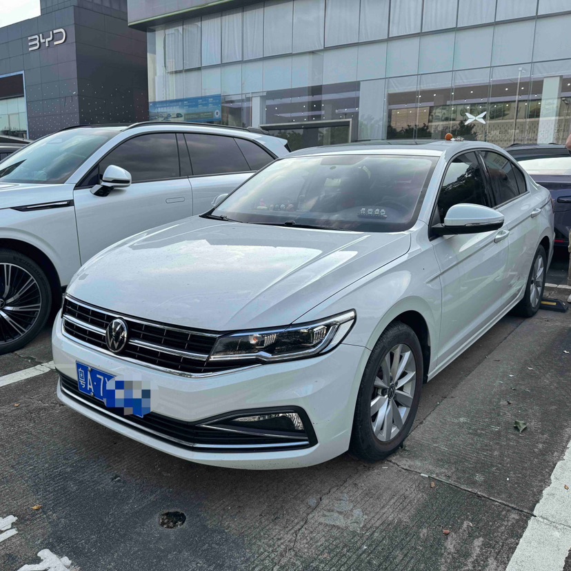 Volkswagen Bora 2022 car image 