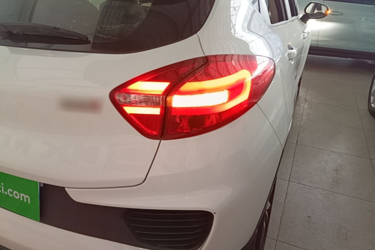 GEELY Emgrand GS 2019 car image #8
