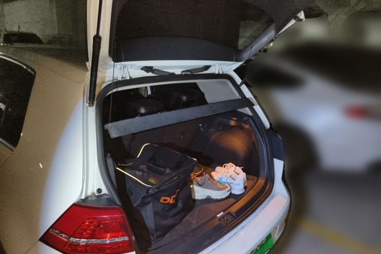 Volkswagen Golf 2016 car image #17