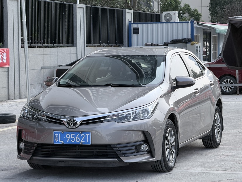 Toyota Corolla 2018 Toyota Corolla 2018 car image