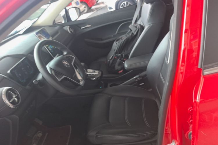 BYD Yuan New Energy 2019 car image #15