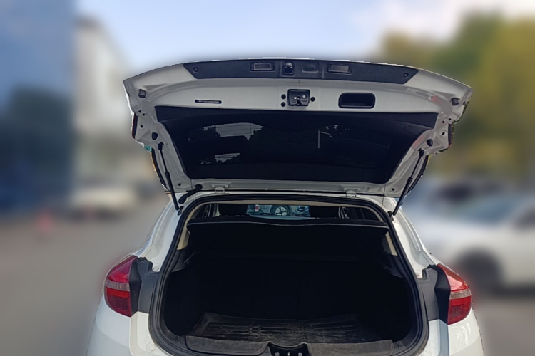 GEELY Emgrand GS 2017 #21 GEELY Emgrand GS 2017 car image #21