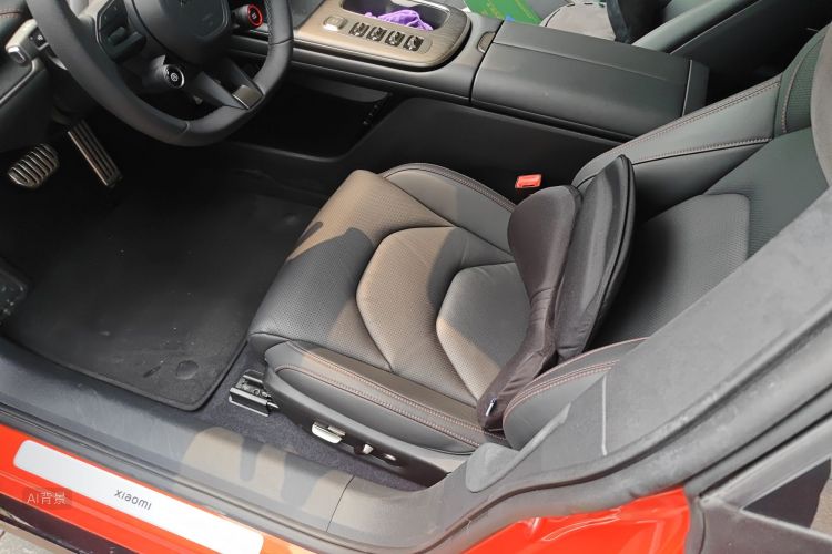 MI SU7 2025 image de voiture #17