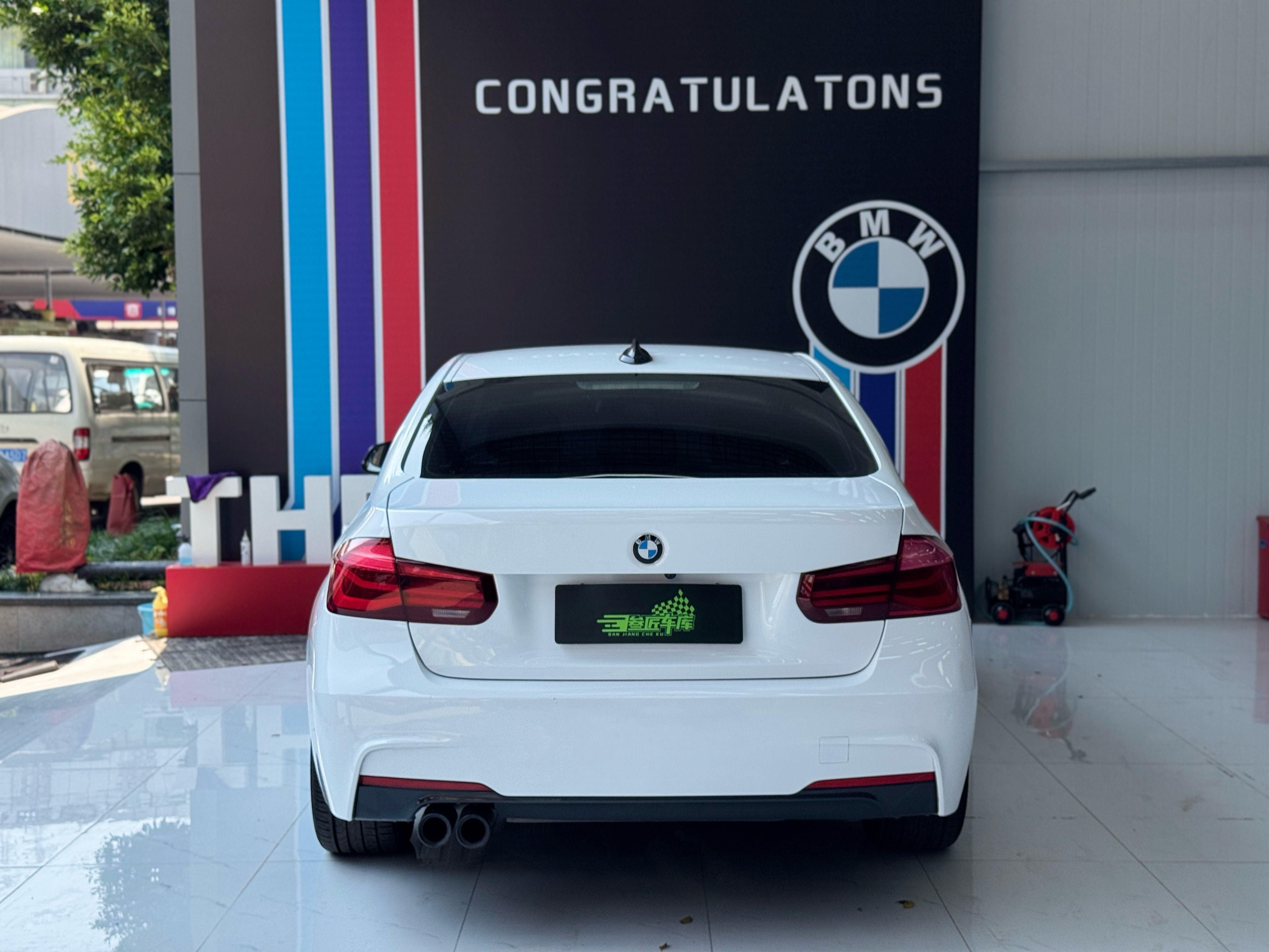 BMW 3 Series 2019 imagen de coche #23