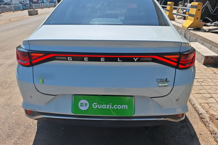 GEELY Emgrand L HiP 2022 immagine di auto #6