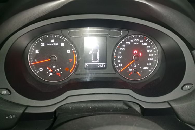 Audi Q3 2018 #13 Audi Q3 2018 car image #13