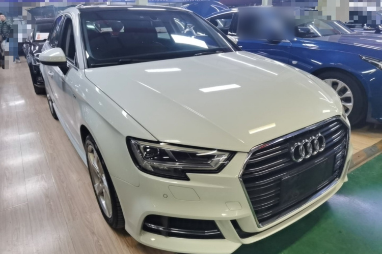 Audi A3 2019 #4 Audi A3 2019 car image #4