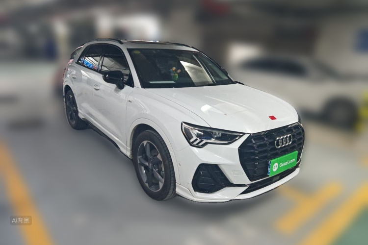 Audi Q3 2021 car image #4