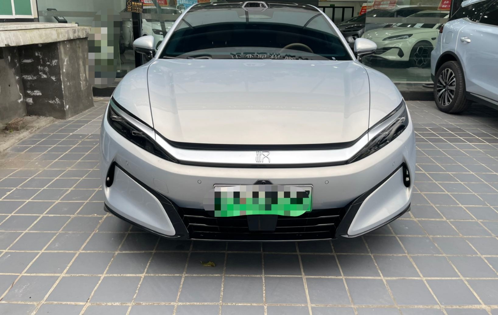 BYD HanL 2025 car image #2