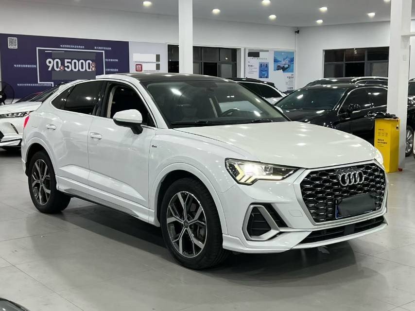 Audi Q3 Sportback 2020 car image #3