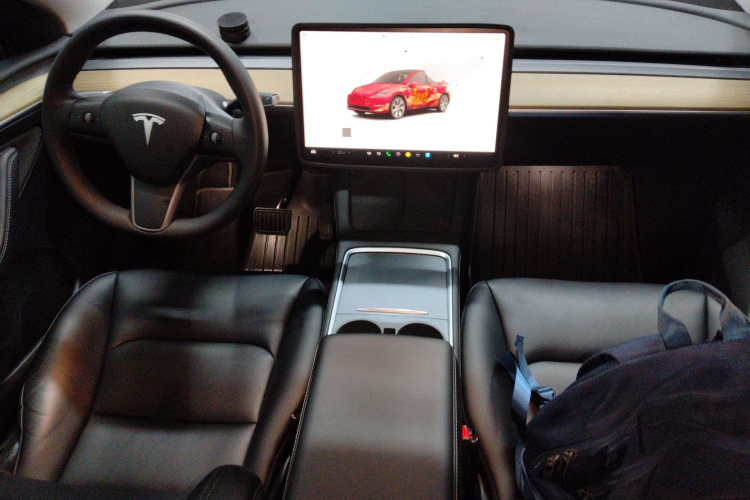 Tesla Model Y 2022 #11 Tesla Model Y 2022 car image #11