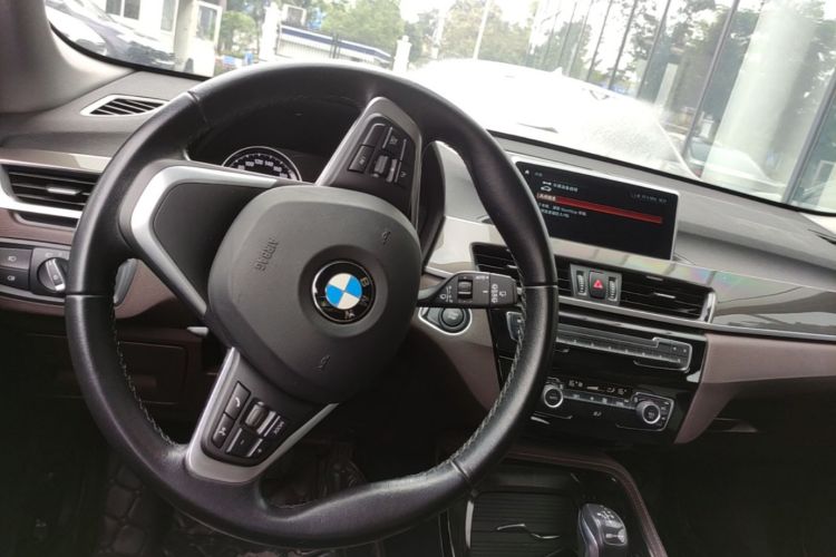 BMW X1 New Energy 2019 #15 BMW X1 New Energy 2019 car image #15