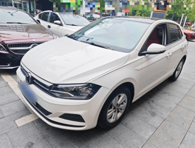 Volkswagen Polo 2021 car image 