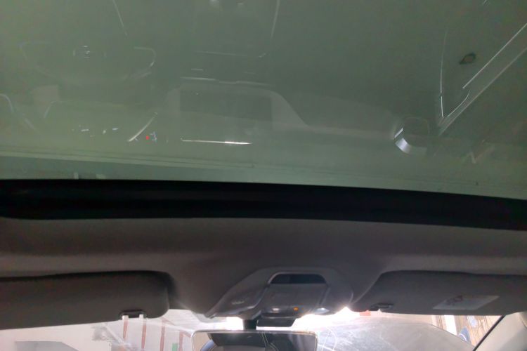 GEELY Coolray 2019 image de voiture #18