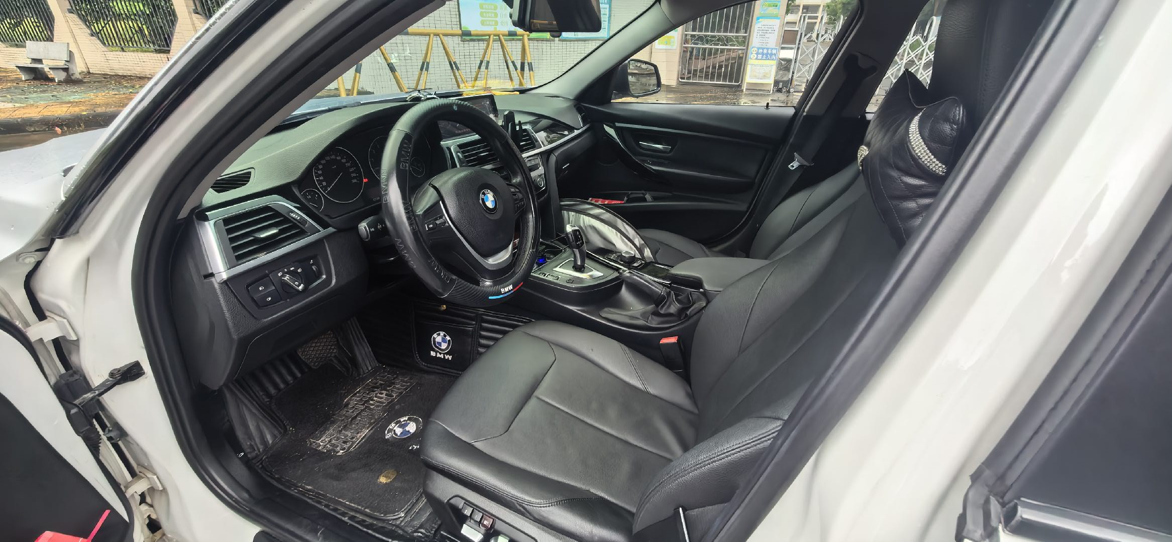 BMW 3 Series 2016 #8 BMW 3 Series 2016 car image #8