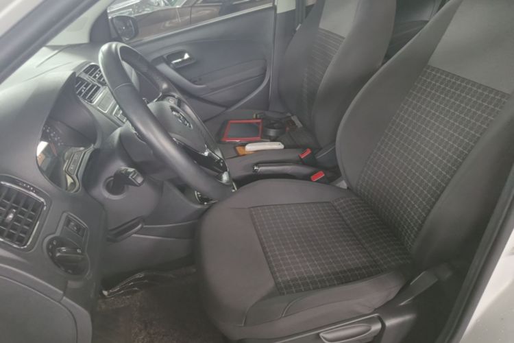 Volkswagen Polo 2018 #15 Volkswagen Polo 2018 car image #15
