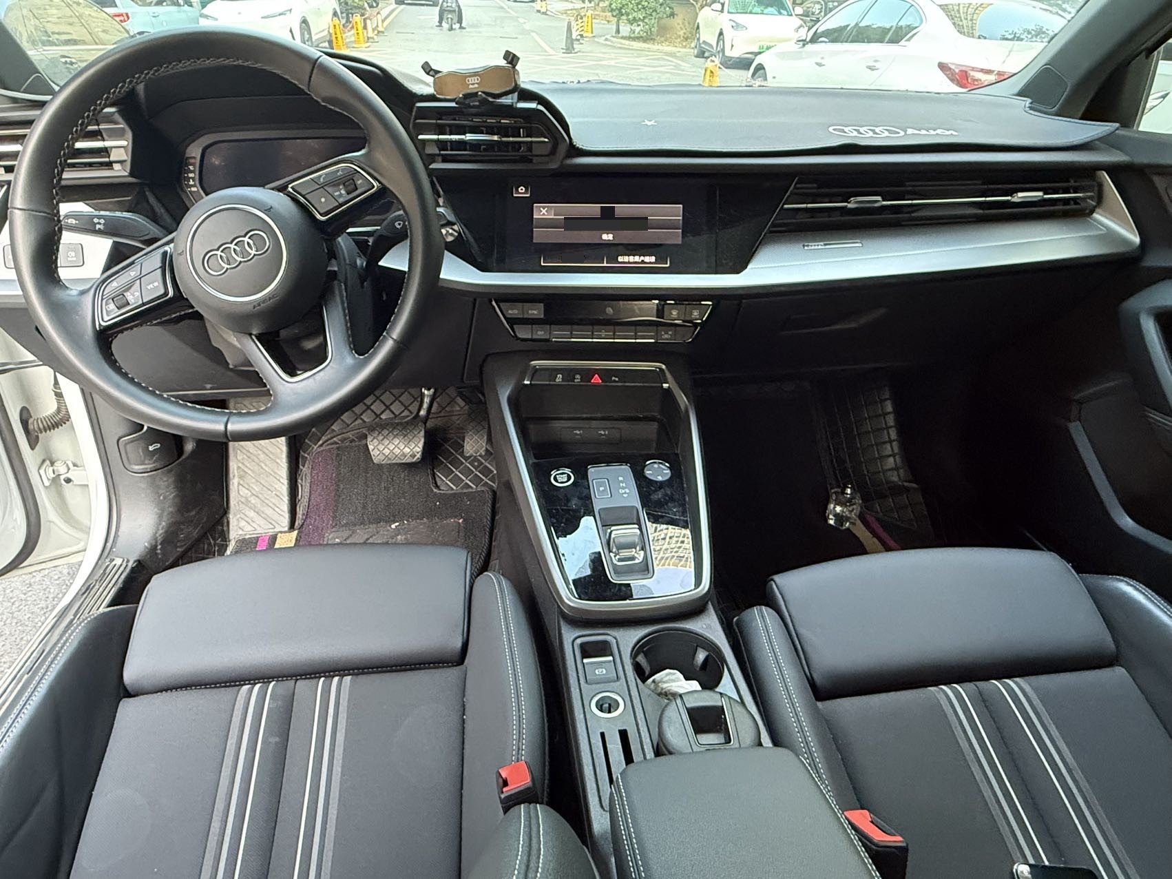 2023 image de voiture #2