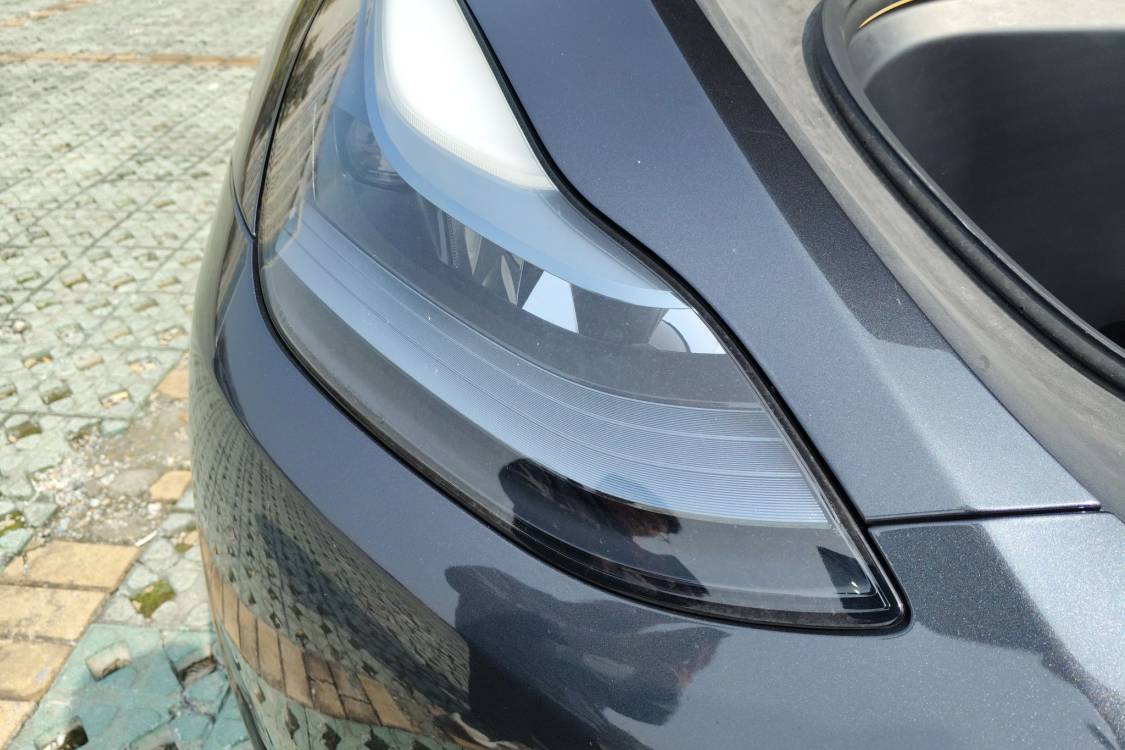 Tesla Model Y 2024 car image #7