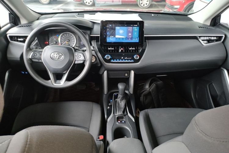 Toyota Corolla Cross 2022 #10 Toyota Corolla Cross 2022 car image #10