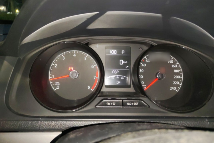 Volkswagen Lavida 2017 car image #13