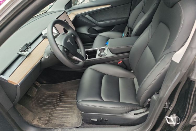 Tesla Model 3 2023 immagine di auto #15
