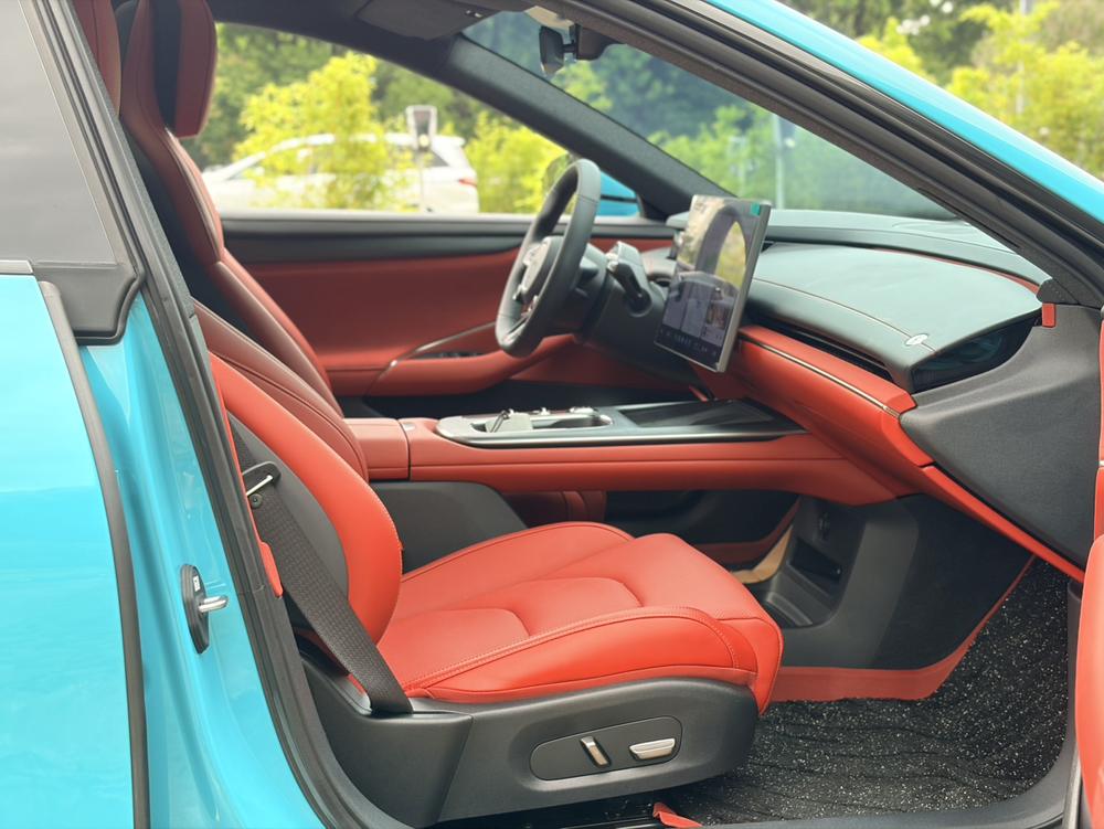 2025 #19 2025 immagine di auto #19