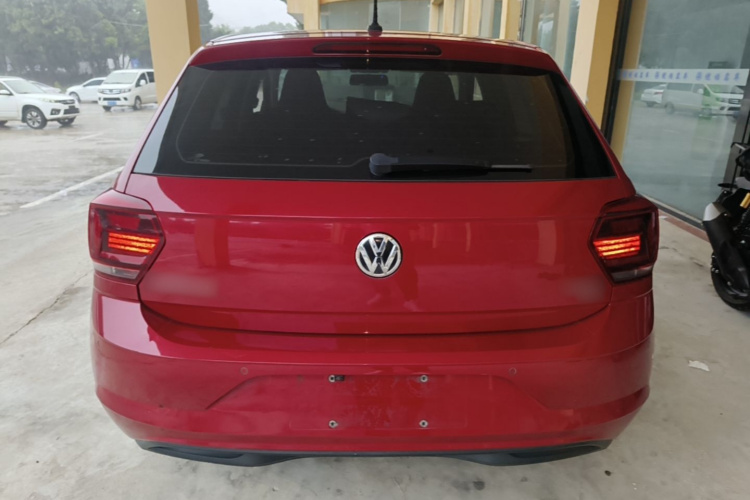 Volkswagen Polo 2020 car image #6