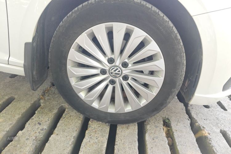 Volkswagen Lavida 2019 #9 Volkswagen Lavida 2019 car image #9
