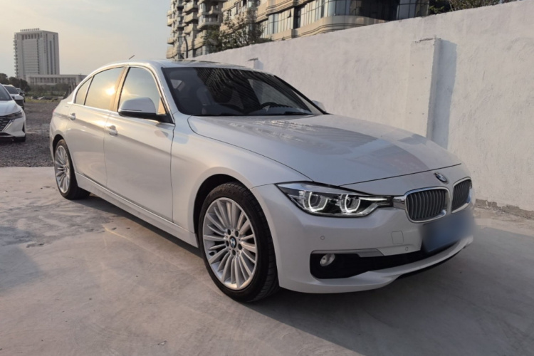 BMW 3 Series 2017 car image #4