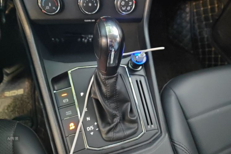 Volkswagen Lavida 2019 car image #16
