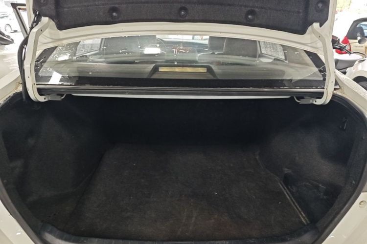 Toyota Corolla 2016 car image #19
