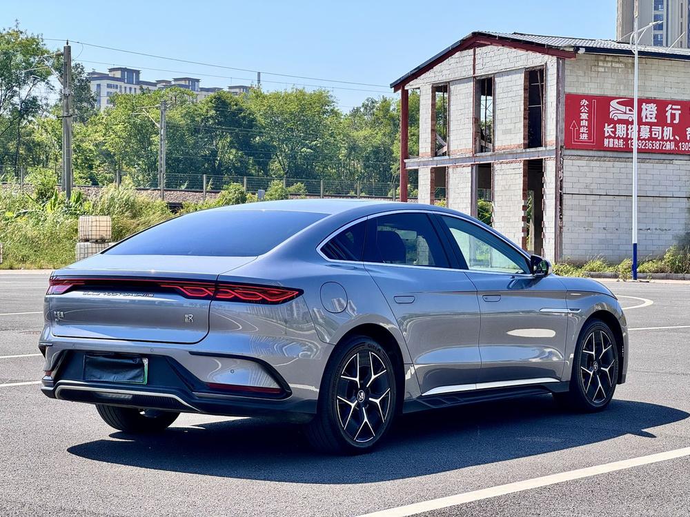 BYD Han 2024 immagine di auto #6