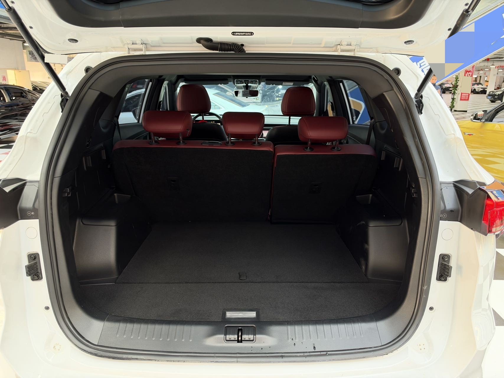 Jetour X70 PLUS 2023 car image #17