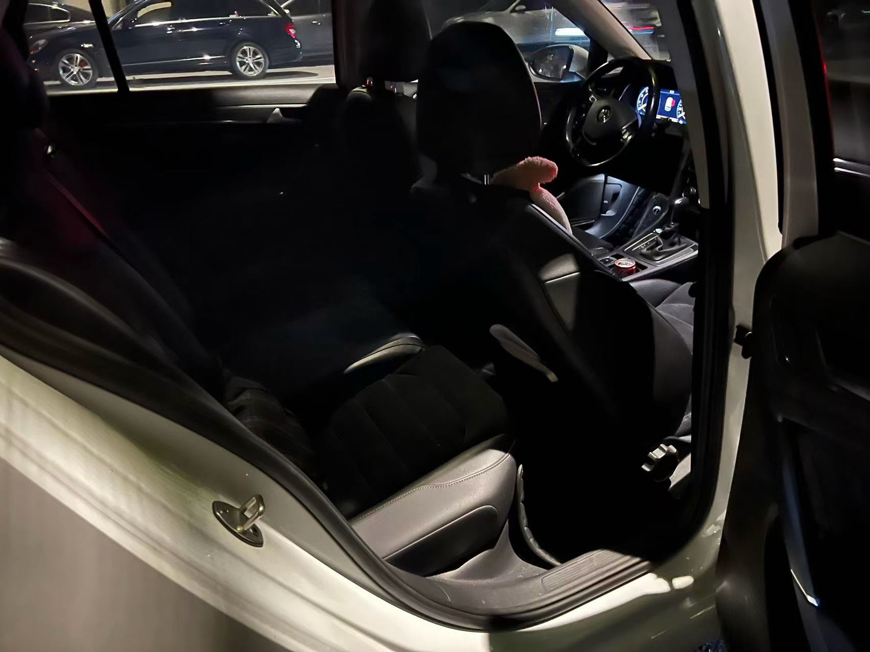 2020 imagen de coche #5