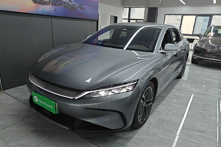 BYD Han 2023 #2 BYD Han 2023 car image #2