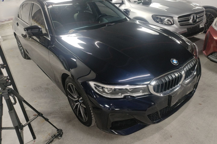 BMW 3 Series 2020 #4 BMW 3 Series 2020 immagine di auto #4