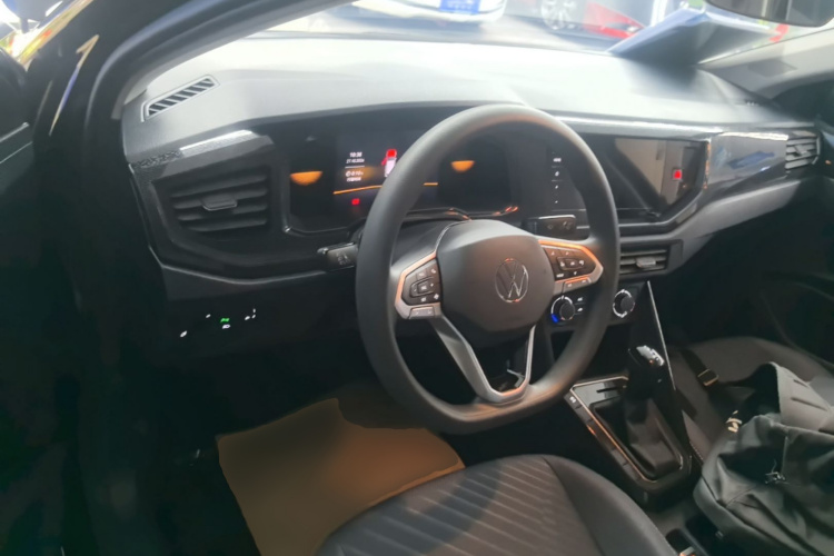 Volkswagen Lavida 2025 immagine di auto #10