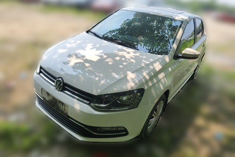 Volkswagen Polo 2018 car image #2
