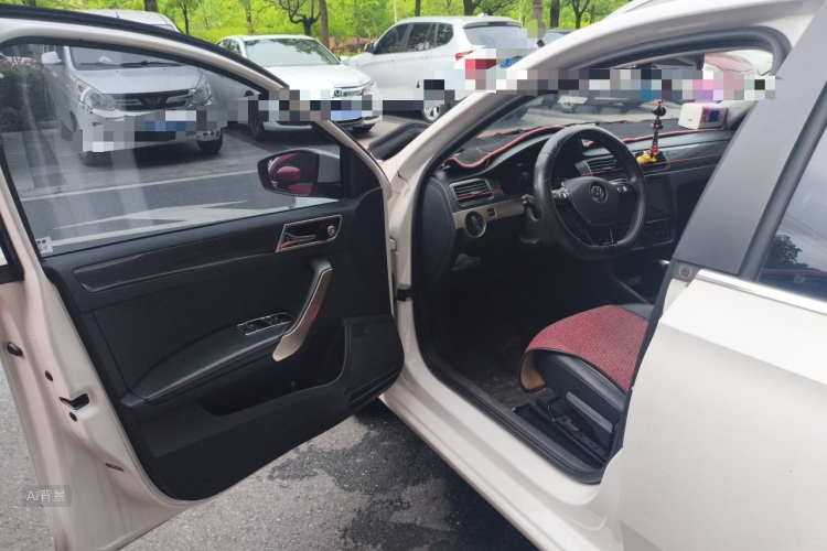 Volkswagen Santana 2017 car image #18