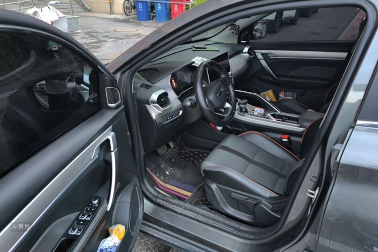 GEELY Coolray 2023 immagine di auto #18