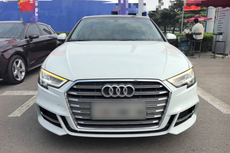 Audi A3 2020 car image #3
