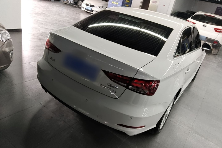 Audi A3 2017 car image #7
