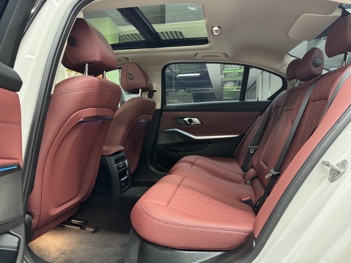 BMW i3 2024 #9 BMW i3 2024 صورة سيارة #9
