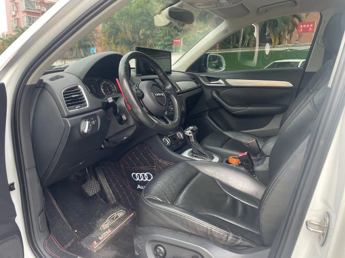 Audi Q3 2013 car image #4