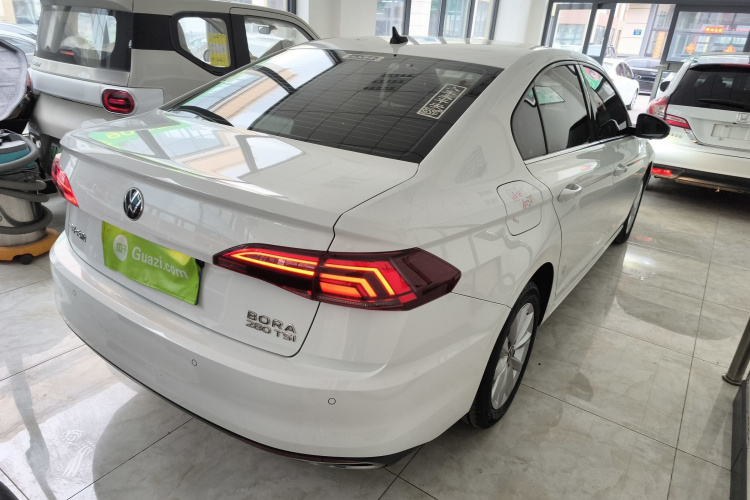 Volkswagen Bora 2021 immagine di auto #7