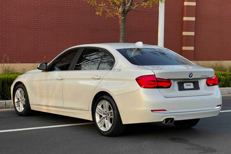 BMW 3 Series 2017 #8 BMW 3 Series 2017 imagen de coche #8