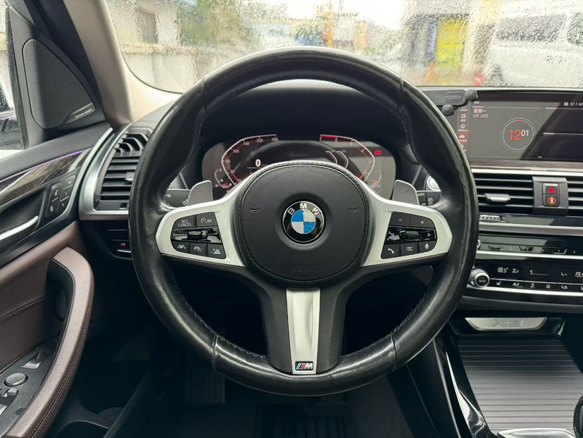 BMW X3 2021 car image #7