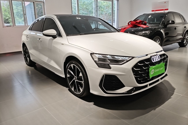Audi A3 2026 #4 Audi A3 2026 صورة سيارة #4
